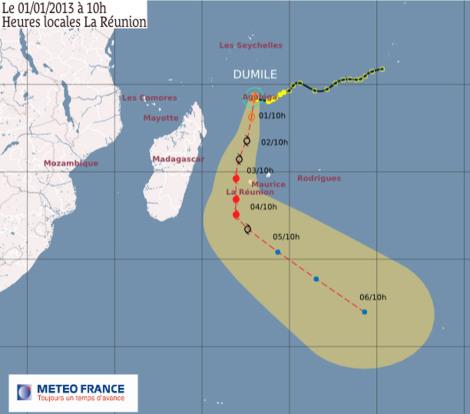 Et pour la nouvelle année, un cyclone nommé Dumile! Dumile et sa trajectoire au 1er janvier 2012