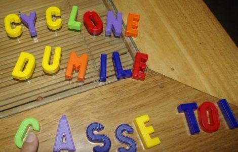 photo-passage-dumile-en-lettres