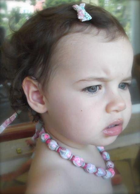 coiffures-bebe-barrette2