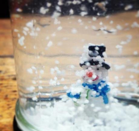 diy-snow-globe