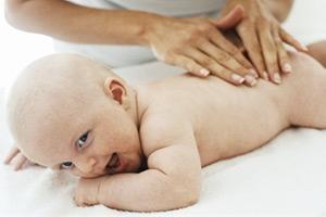 Constipation bébé : que faire ?