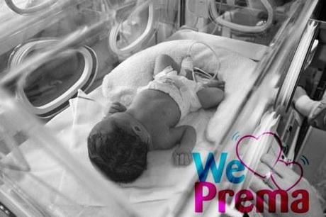Bebe prématuré en couveuse - opération we love prema