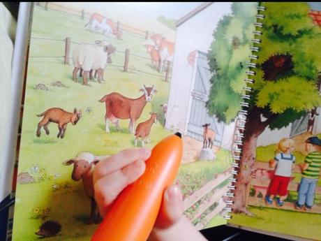 Lire un livre avec un stylo interactif avec Tiptoi® Lire un livre avec un stylo interactif avec Tiptoi®