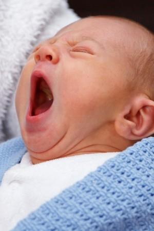 comment habiller bébé pour dormir