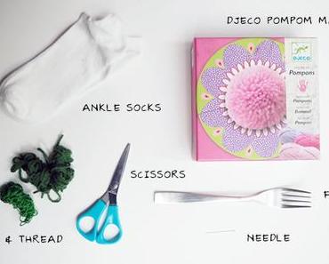 DIY : Des chaussettes à pompon