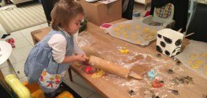 Les préparatifs des fêtes de fin d’année avec les minis : les coulisses